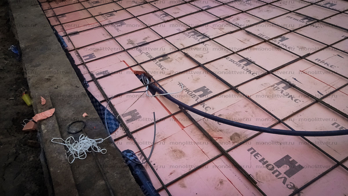 Фундамент, ростверк, плита, ростверк на сваях, ростверк с плитой, утепленная плита,
									устройство, монолитный, фото фундамент, Как построить фундамент фото