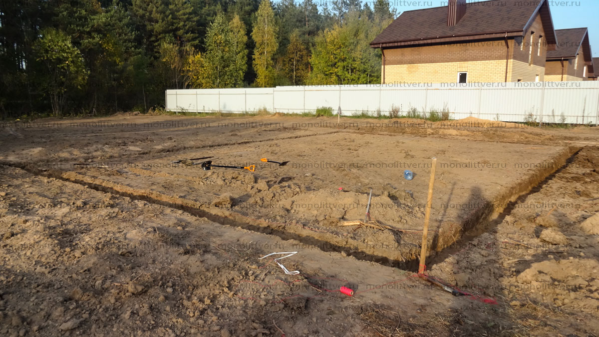 Фундамент, ростверк, плита, ростверк на сваях, ростверк с плитой, утепленная плита,
									устройство, монолитный, фото фундамент, Как построить фундамент фото