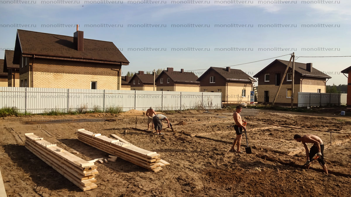 Фундамент, ростверк, плита, ростверк на сваях, ростверк с плитой, утепленная плита,
									устройство, монолитный, фото фундамент, Как построить фундамент фото