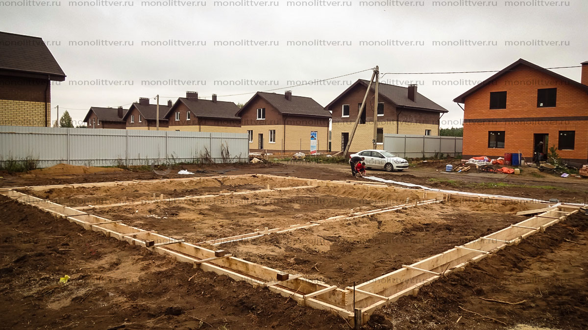 Фундамент, ростверк, плита, ростверк на сваях, ростверк с плитой, утепленная плита,
									устройство, монолитный, фото фундамент, Как построить фундамент фото