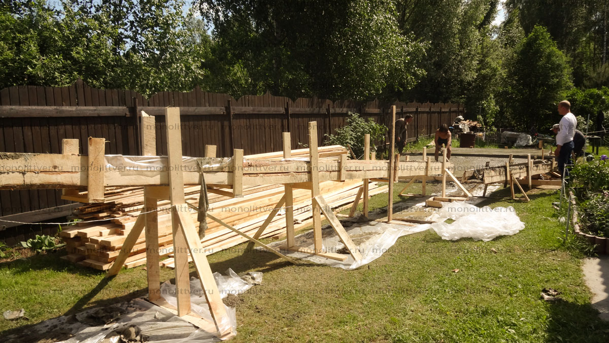 Фундамент,  плита, монолитная плита, фундамент для гаража, фундамент плита для гаража,
									устройство фундамента для гаража, монолитный, фото фундамента, Как построить фундамент фото