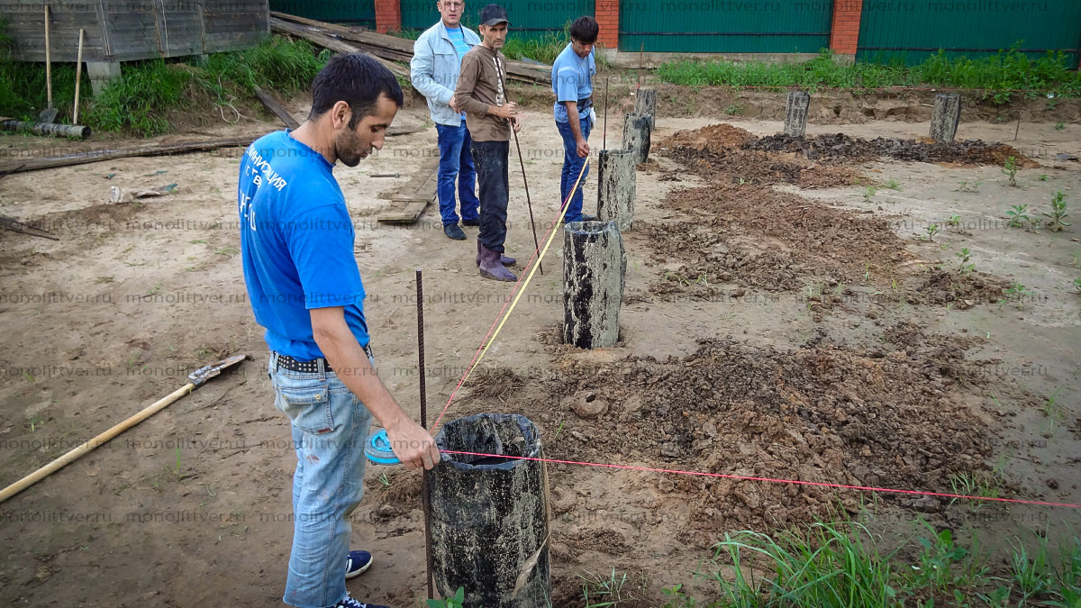 Фундамент, ростверк, плита, ростверк на сваях, ростверк с плитой, утепленная плита,
									устройство, монолитный, фото фундамент, Как построить фундамент фото