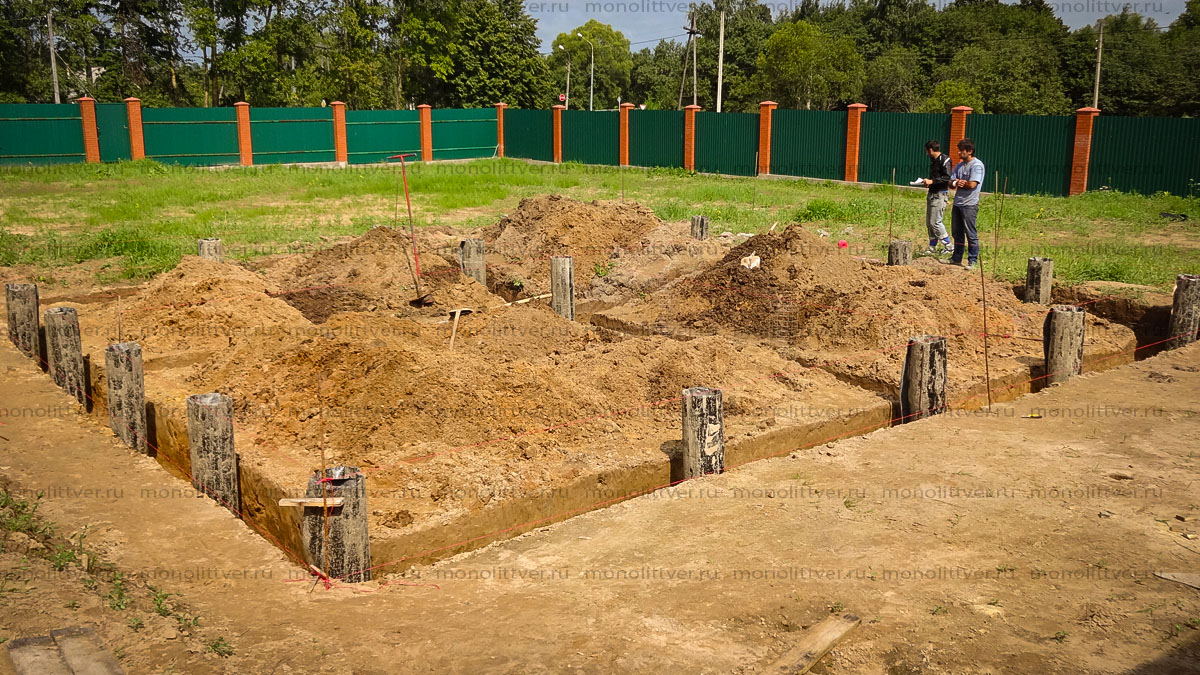 Фундамент, ростверк, плита, ростверк на сваях, ростверк с плитой, утепленная плита,
									устройство, монолитный, фото фундамент, Как построить фундамент фото